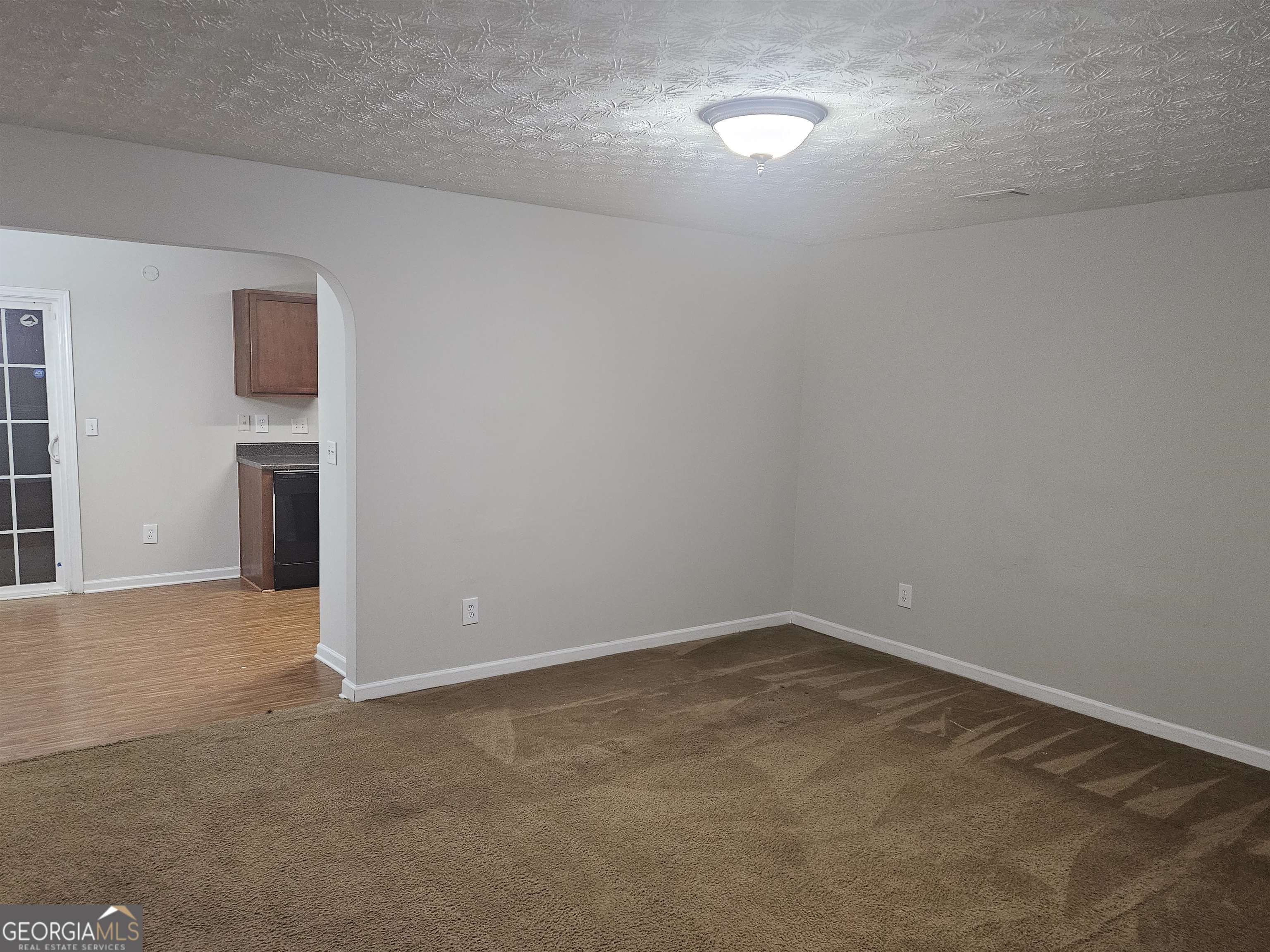 723 Georgetown Court Property Photo 7