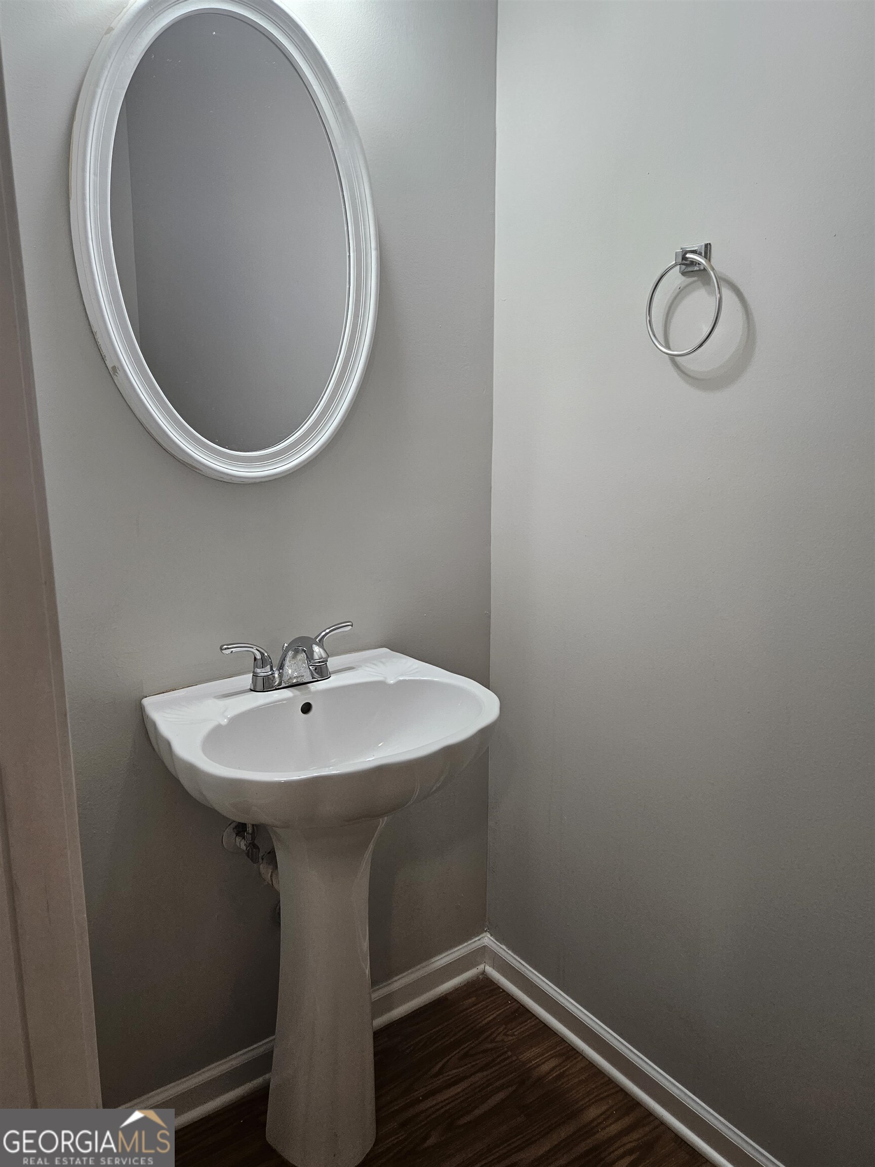 723 Georgetown Court Property Photo 8