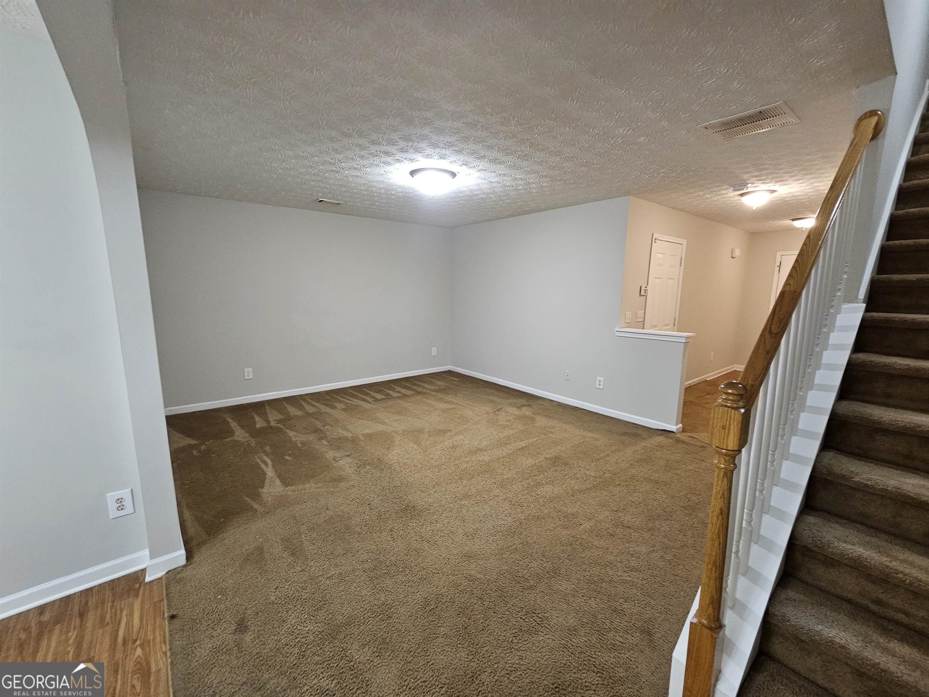 723 Georgetown Court Property Photo 14