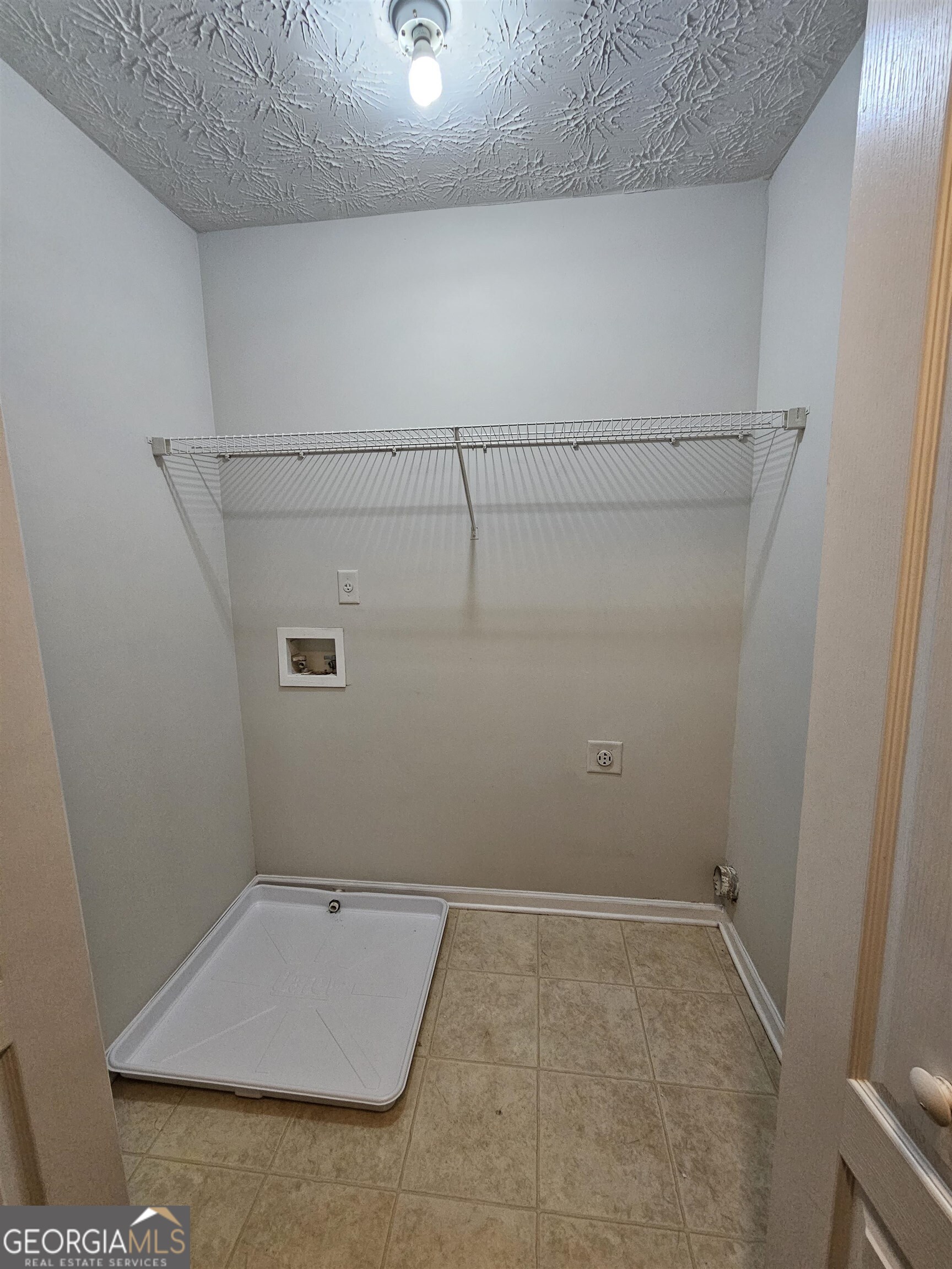 723 Georgetown Court Property Photo 26