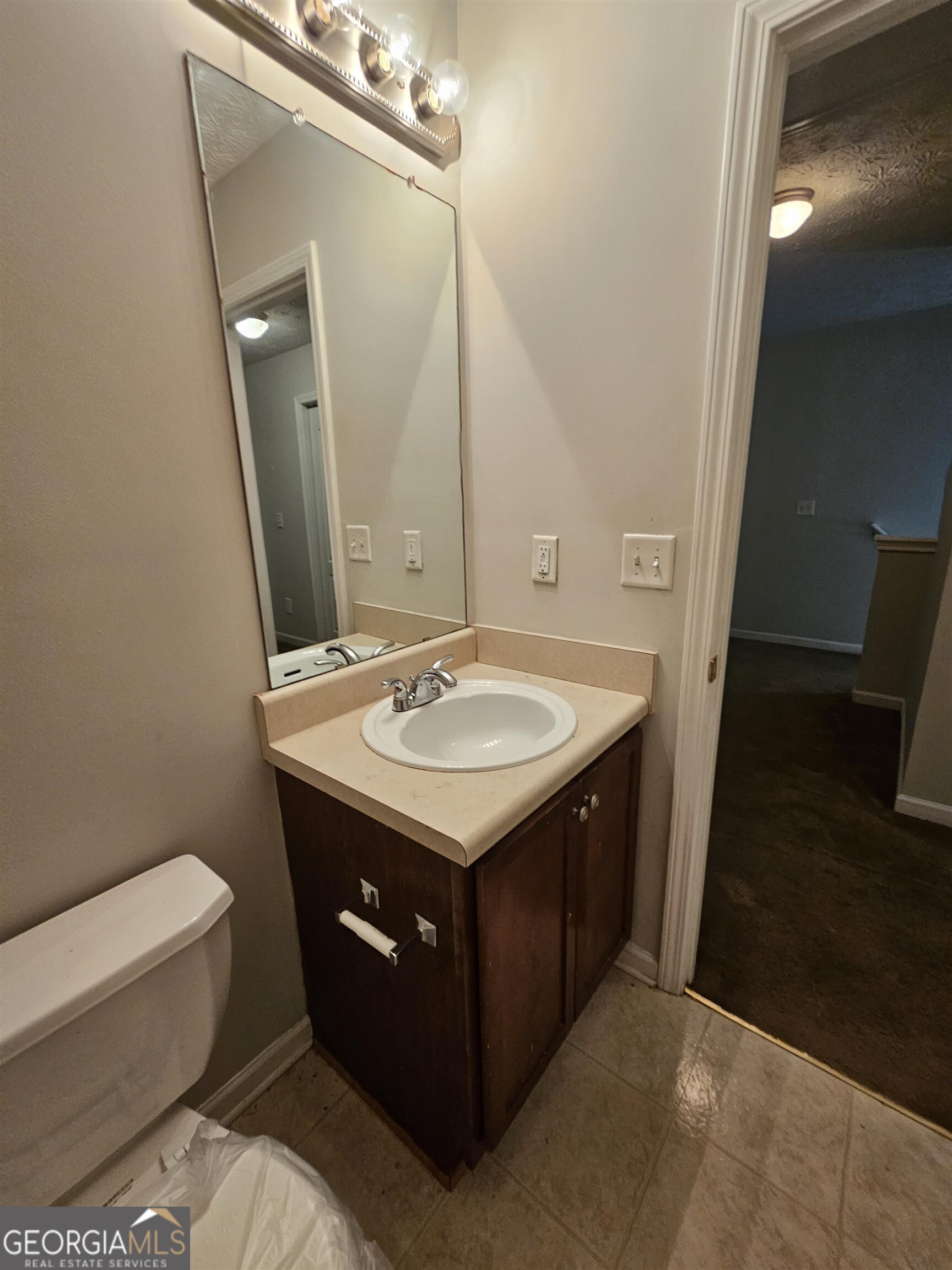 723 Georgetown Court Property Photo 33