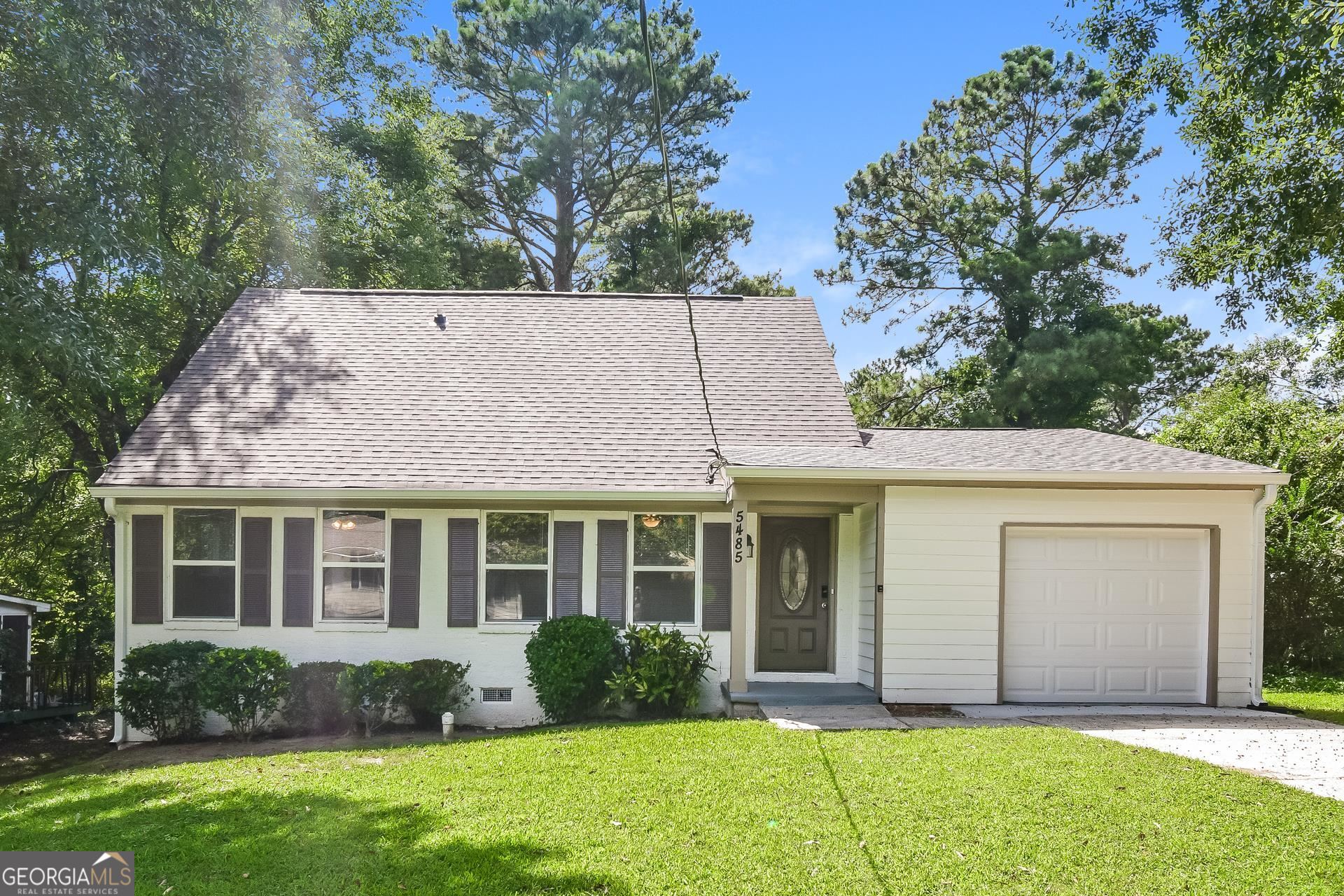 5485 Deerfield Trail Property Photo 1