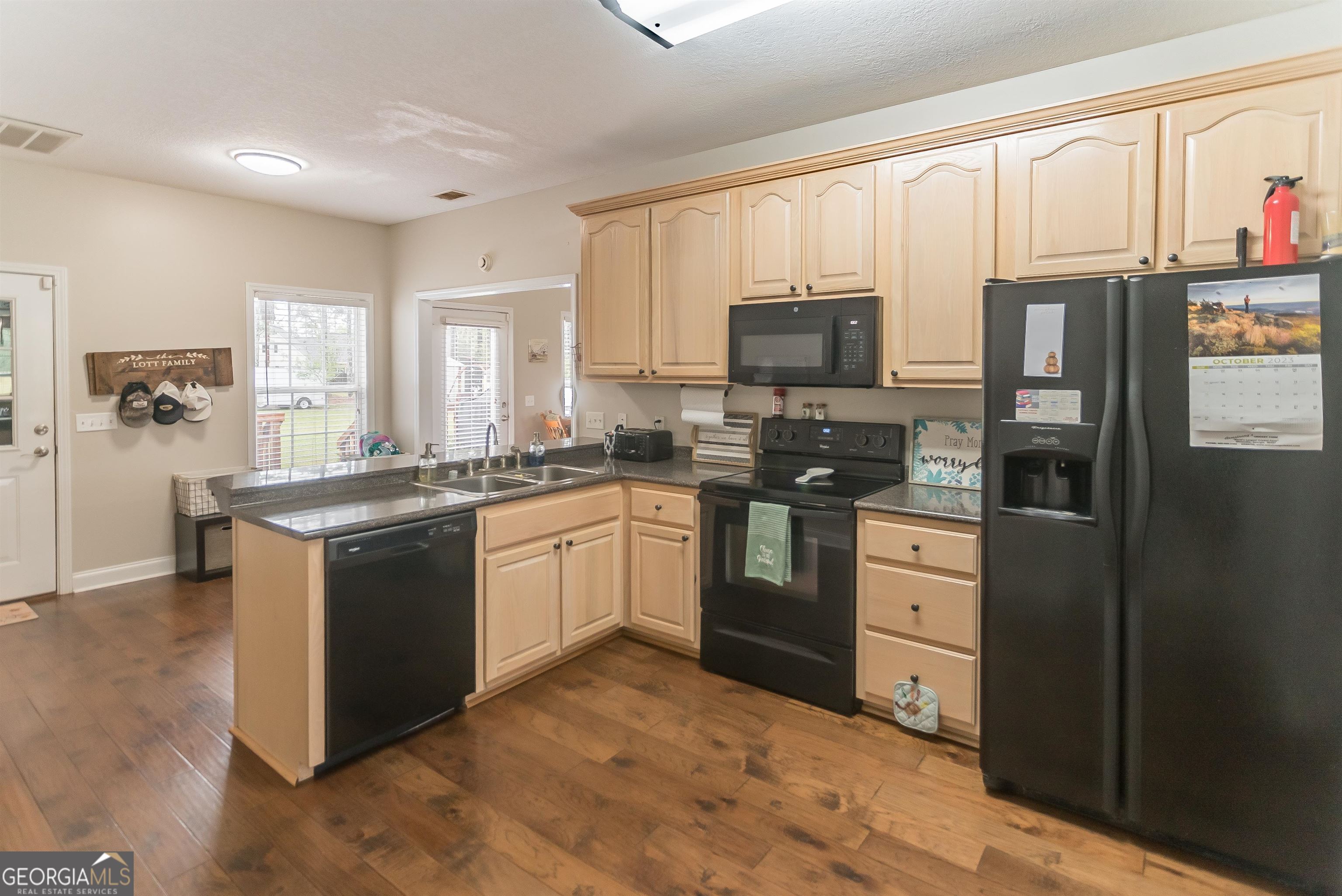 714 Merganser Circle Property Photo 6