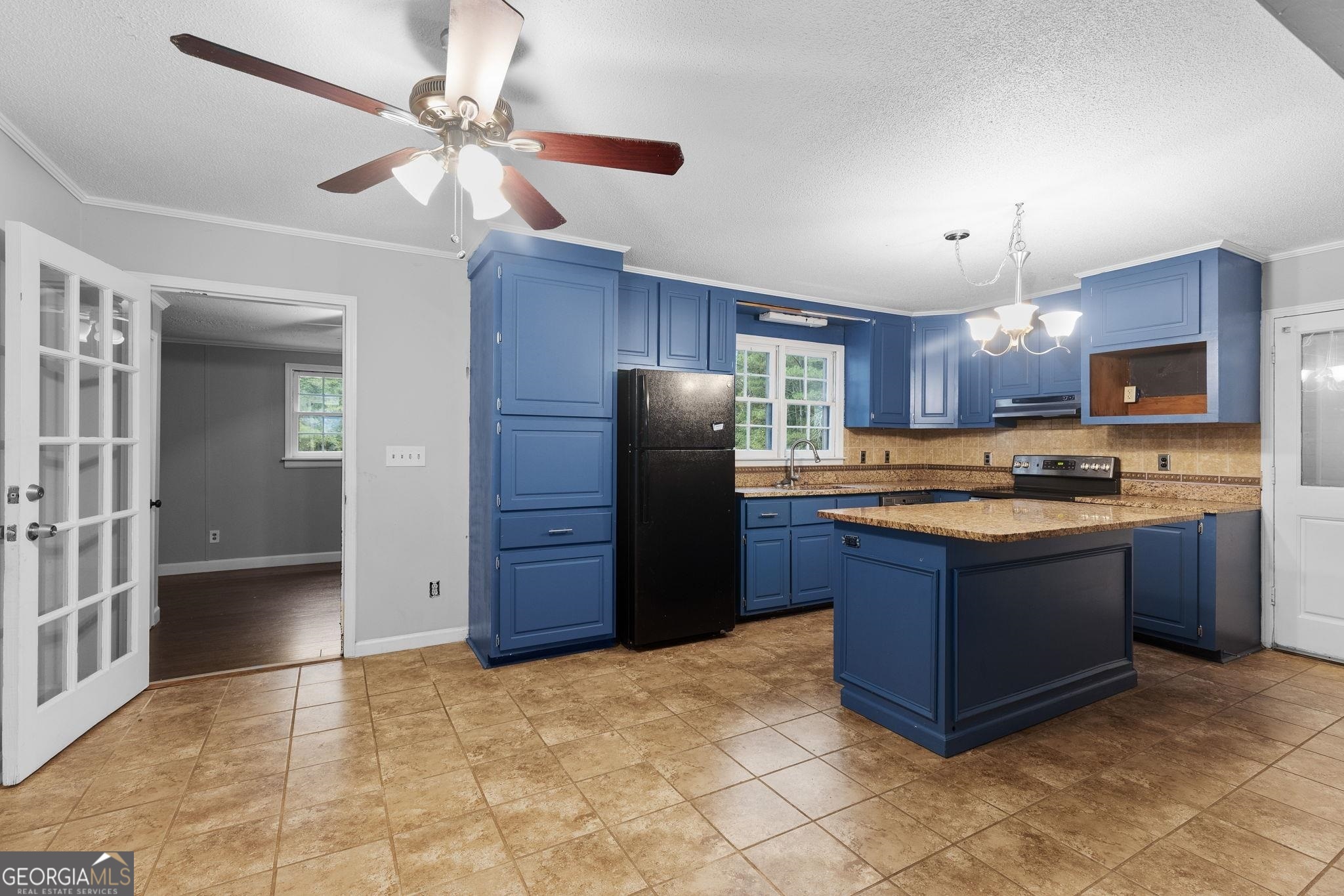 1837 Huntcliff Way Property Photo 14