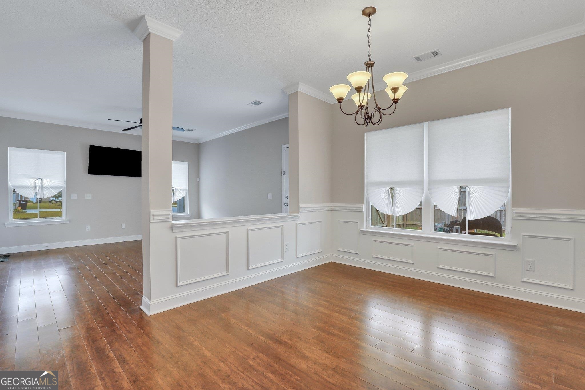 106 Thorp Circle Property Photo 16