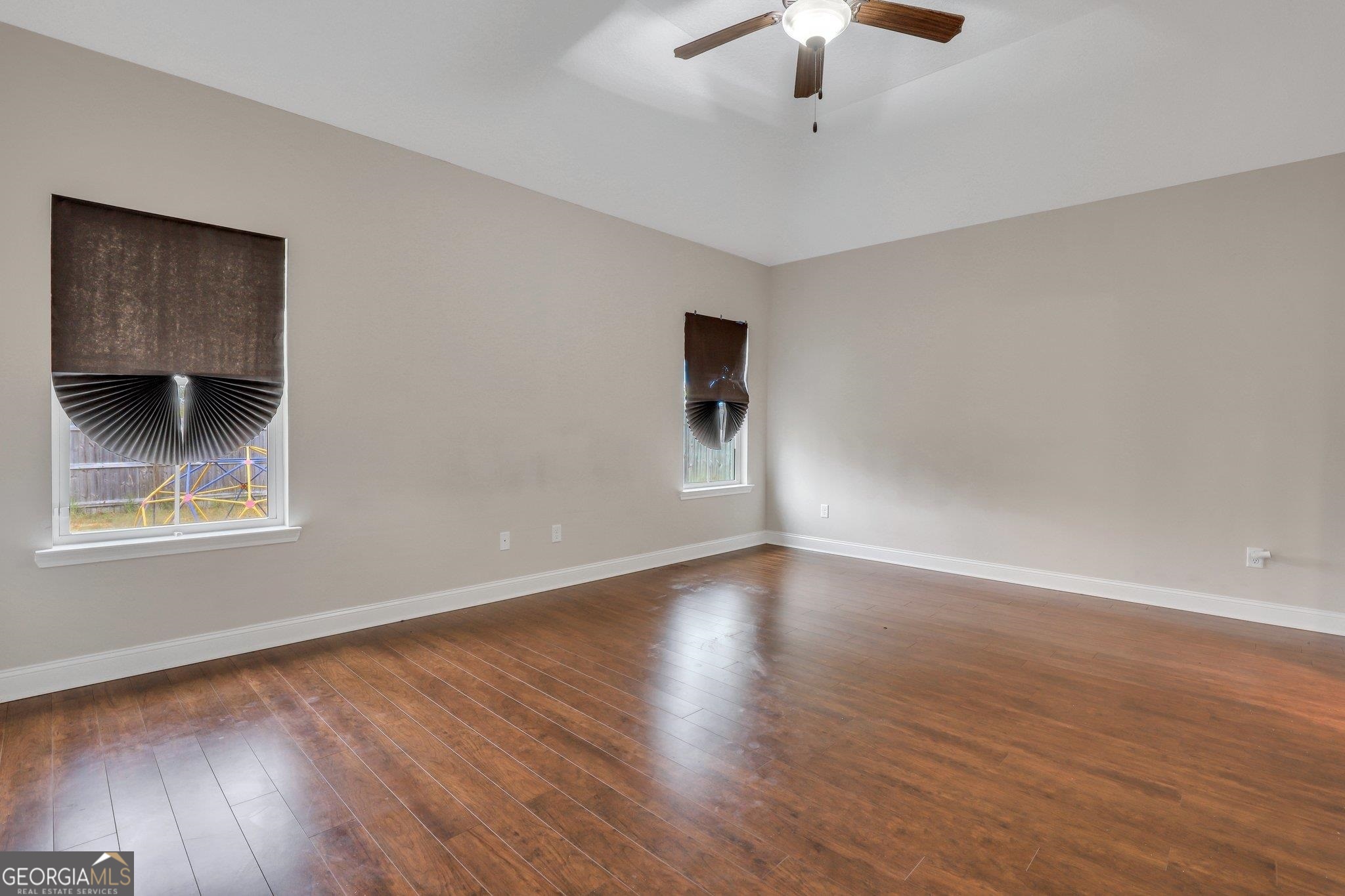 106 Thorp Circle Property Photo 24