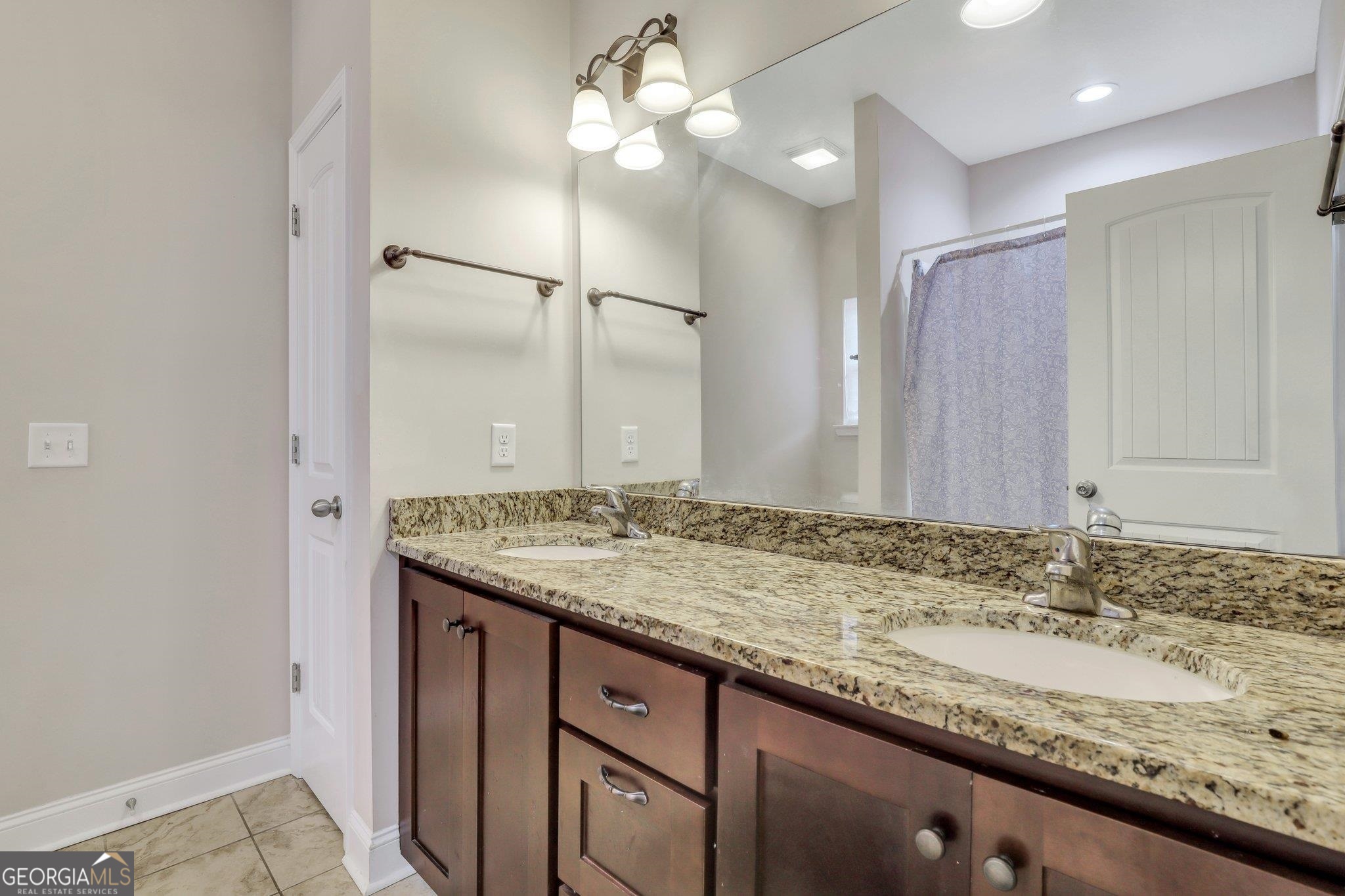 106 Thorp Circle Property Photo 30