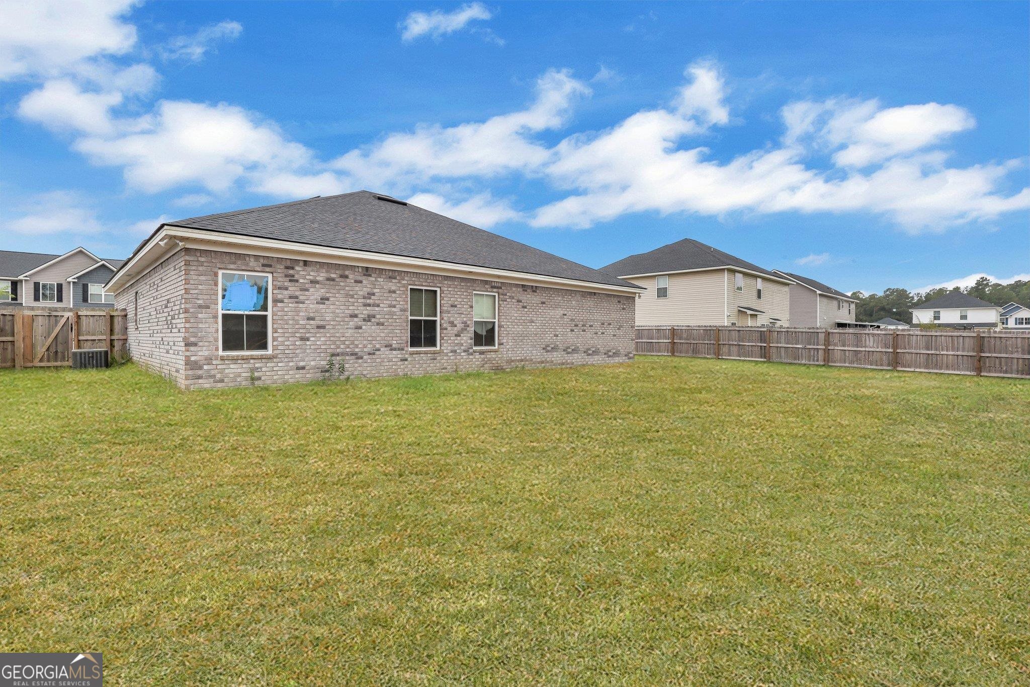 106 Thorp Circle Property Photo 37