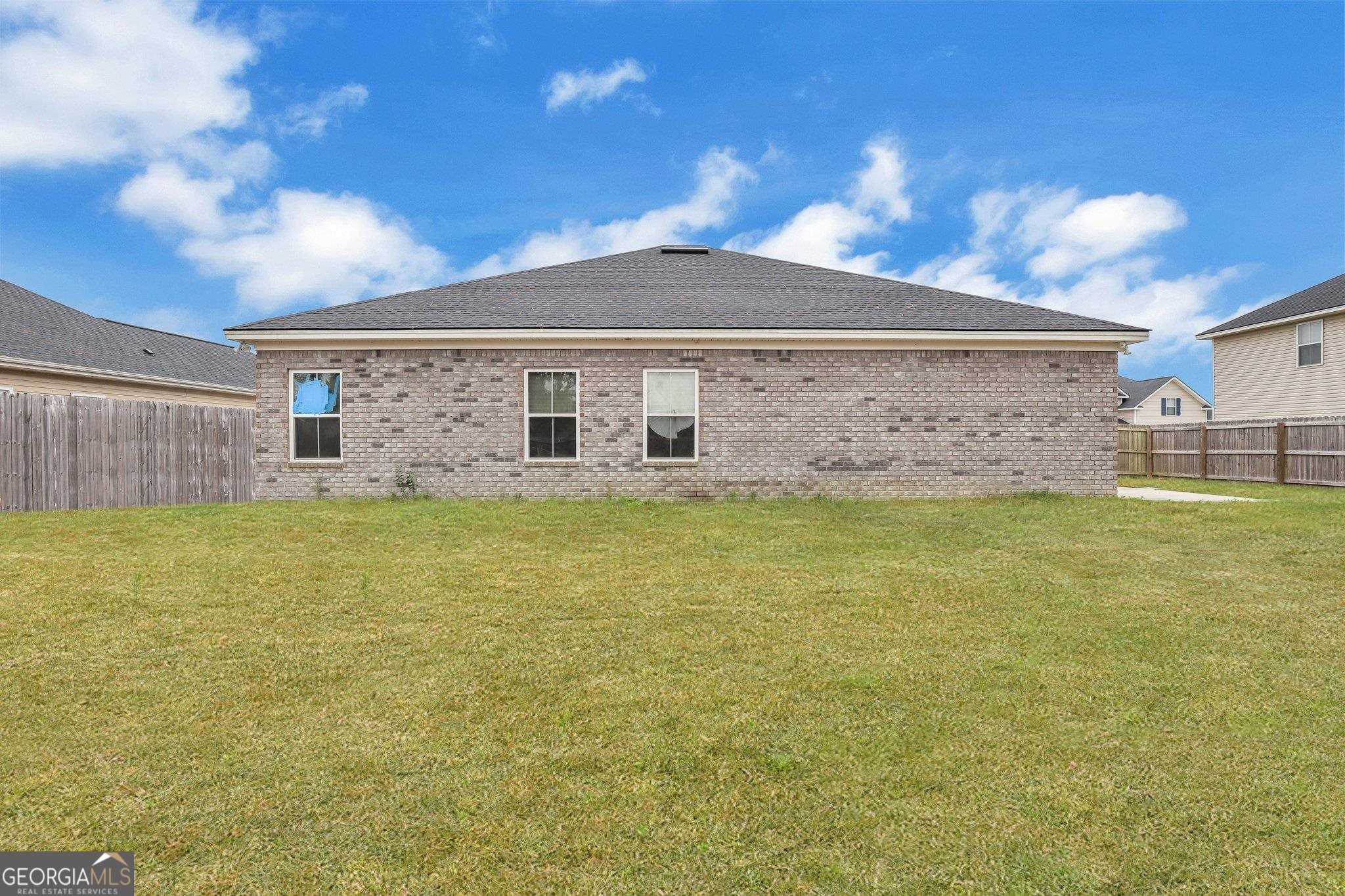 106 Thorp Circle Property Photo 38