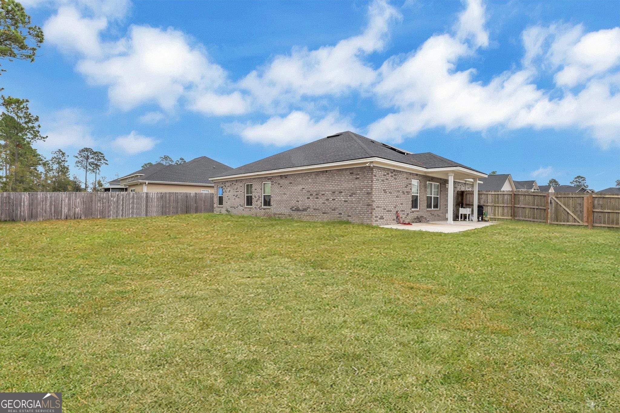 106 Thorp Circle Property Photo 39