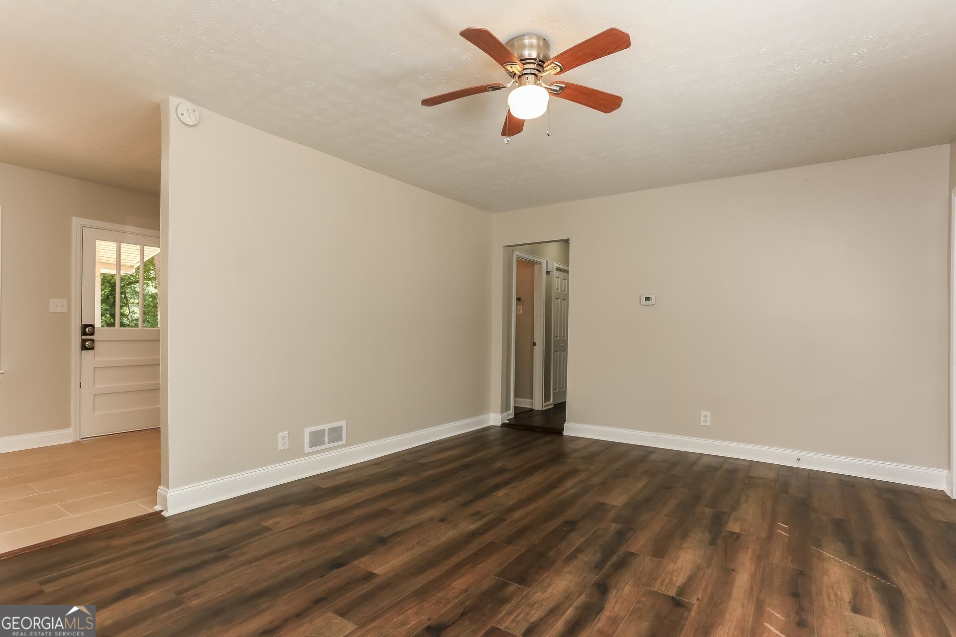 3230 Bluebird Lane Property Photo 5