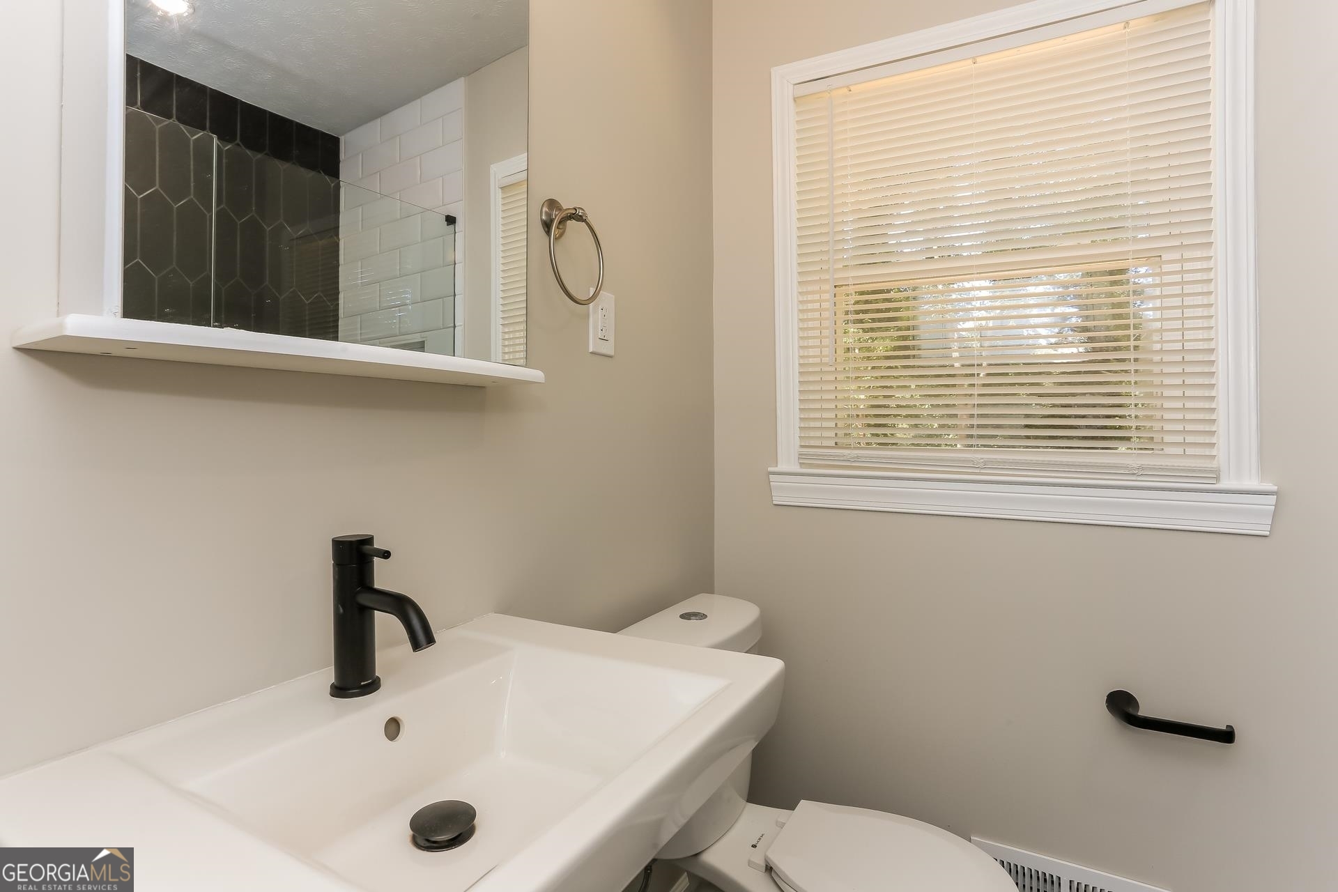 3230 Bluebird Lane Property Photo 15