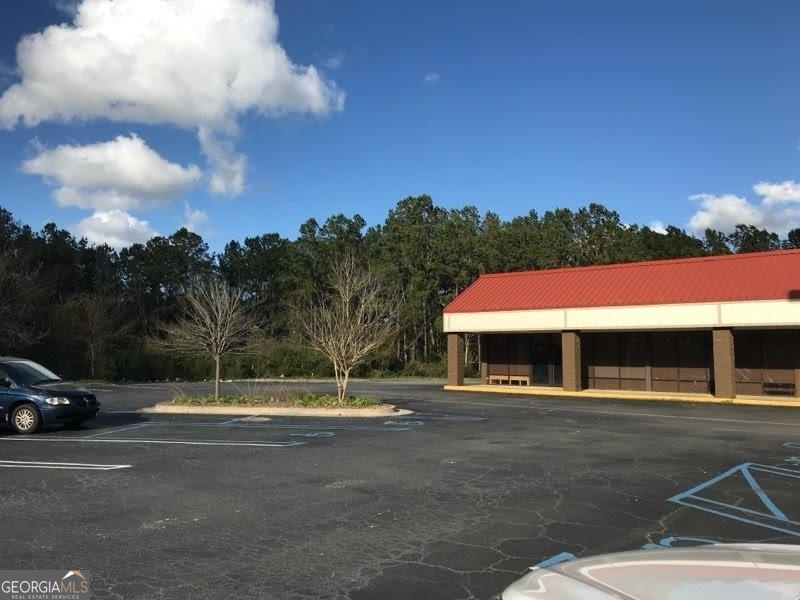 0 E Pinetree Boulevard Property Photo 4