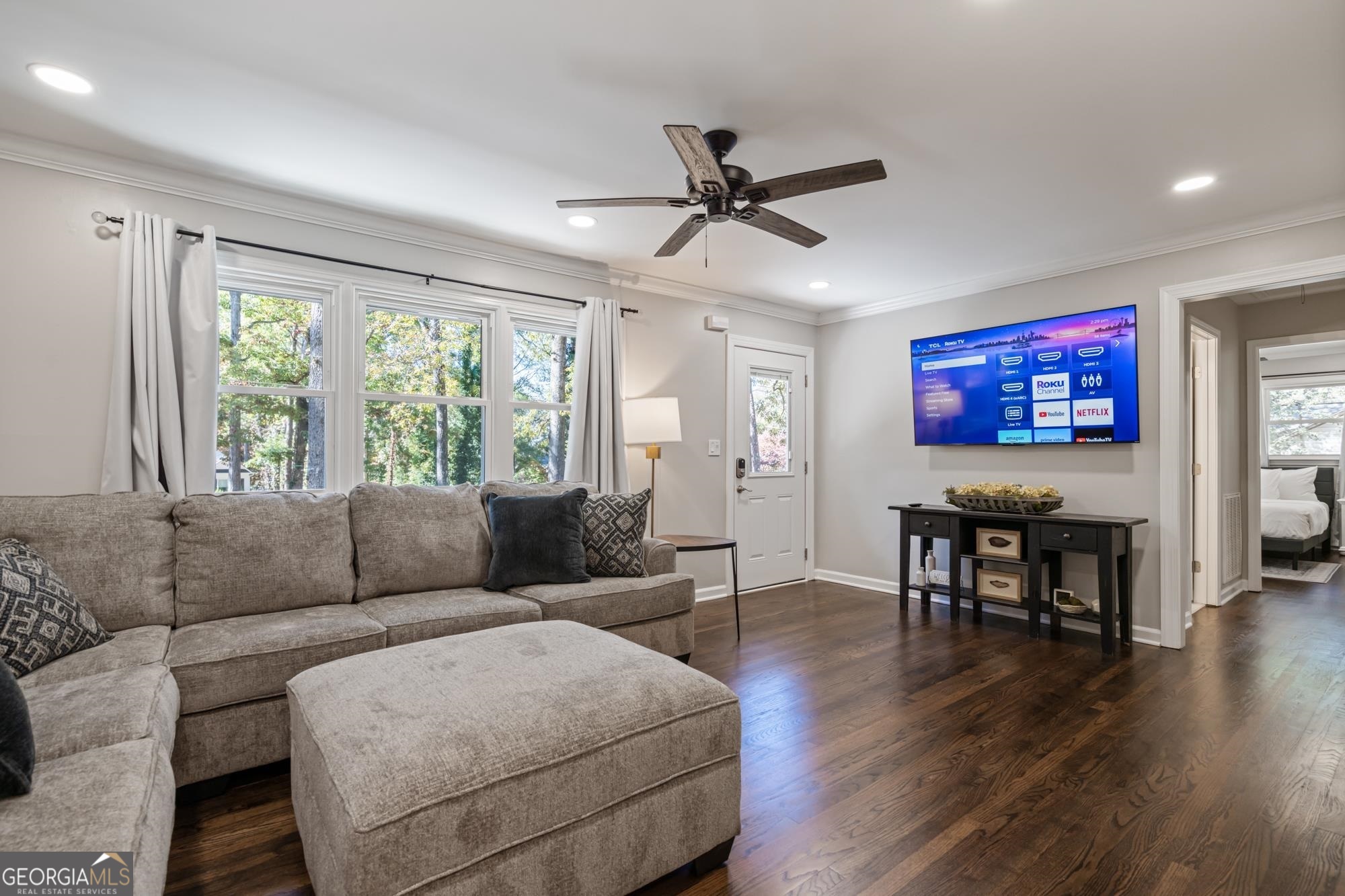 6 Oriole Drive Property Photo 1