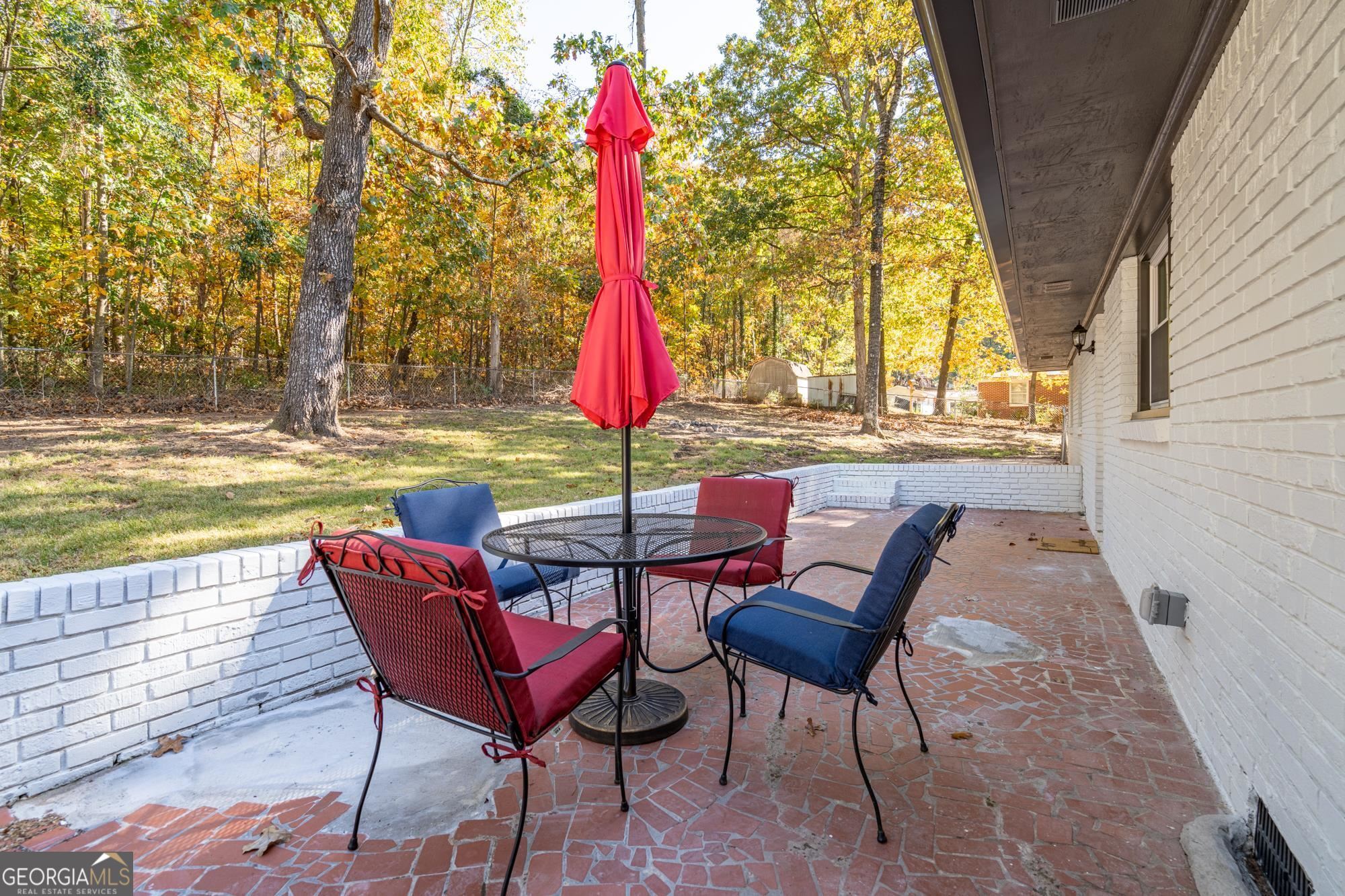 6 Oriole Drive Property Photo 4