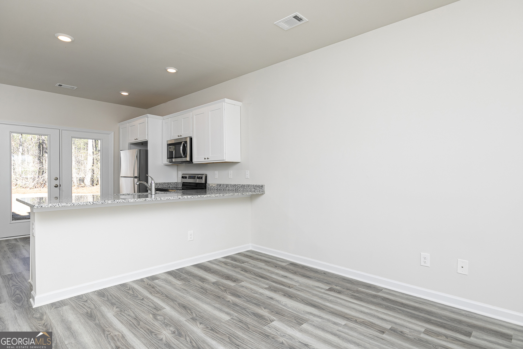 243 Rooker Drive Property Photo 4