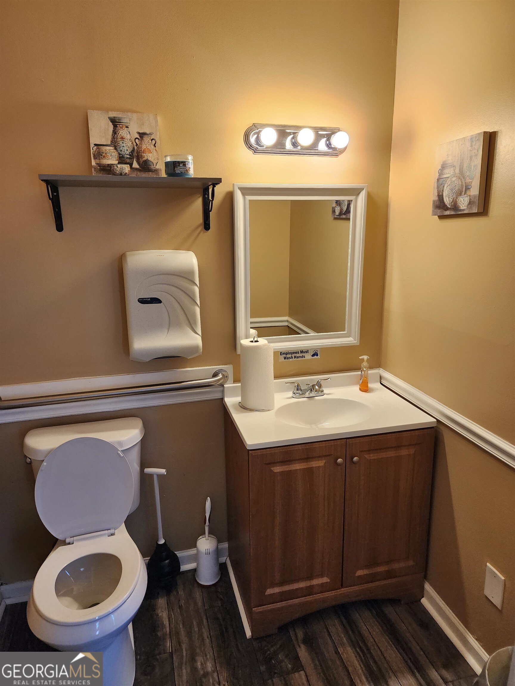 224 Arrowhead Boulevard Property Photo 7