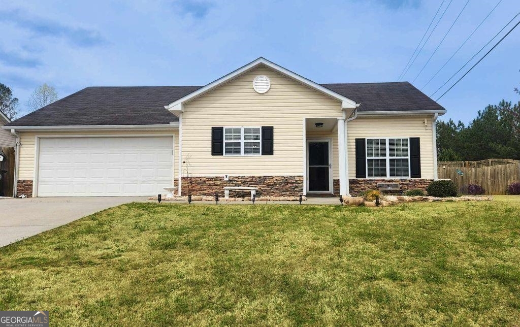 12 Angela Lane Property Photo 1