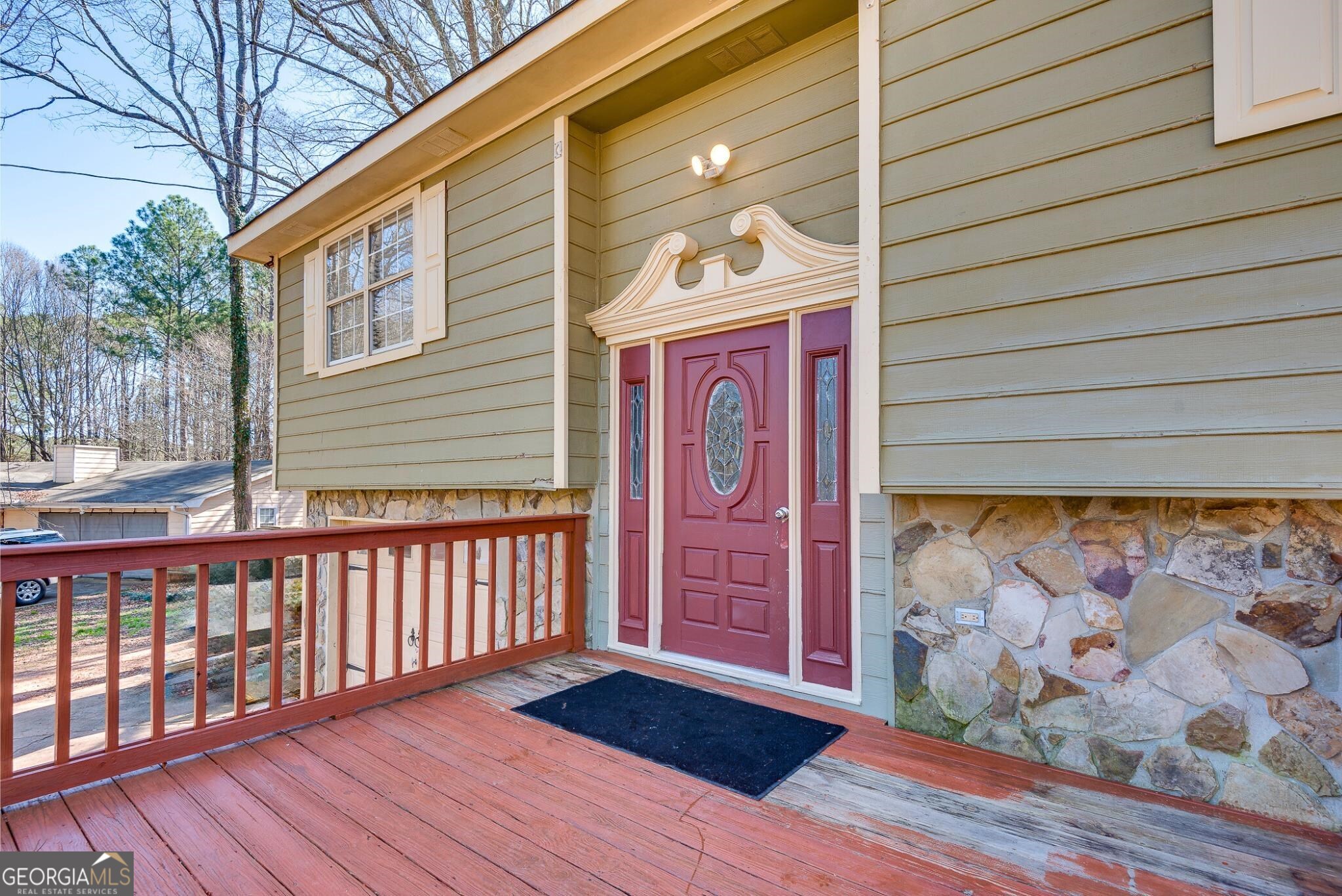 90 East Country Woods Drive Property Photo 4
