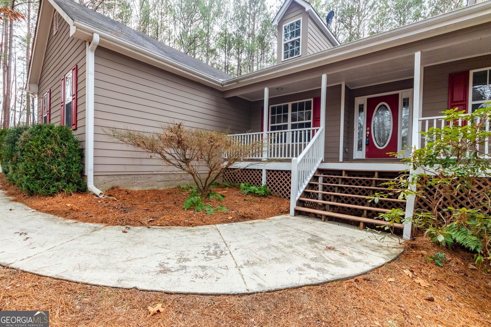 1117 Campbell Road Property Photo 5