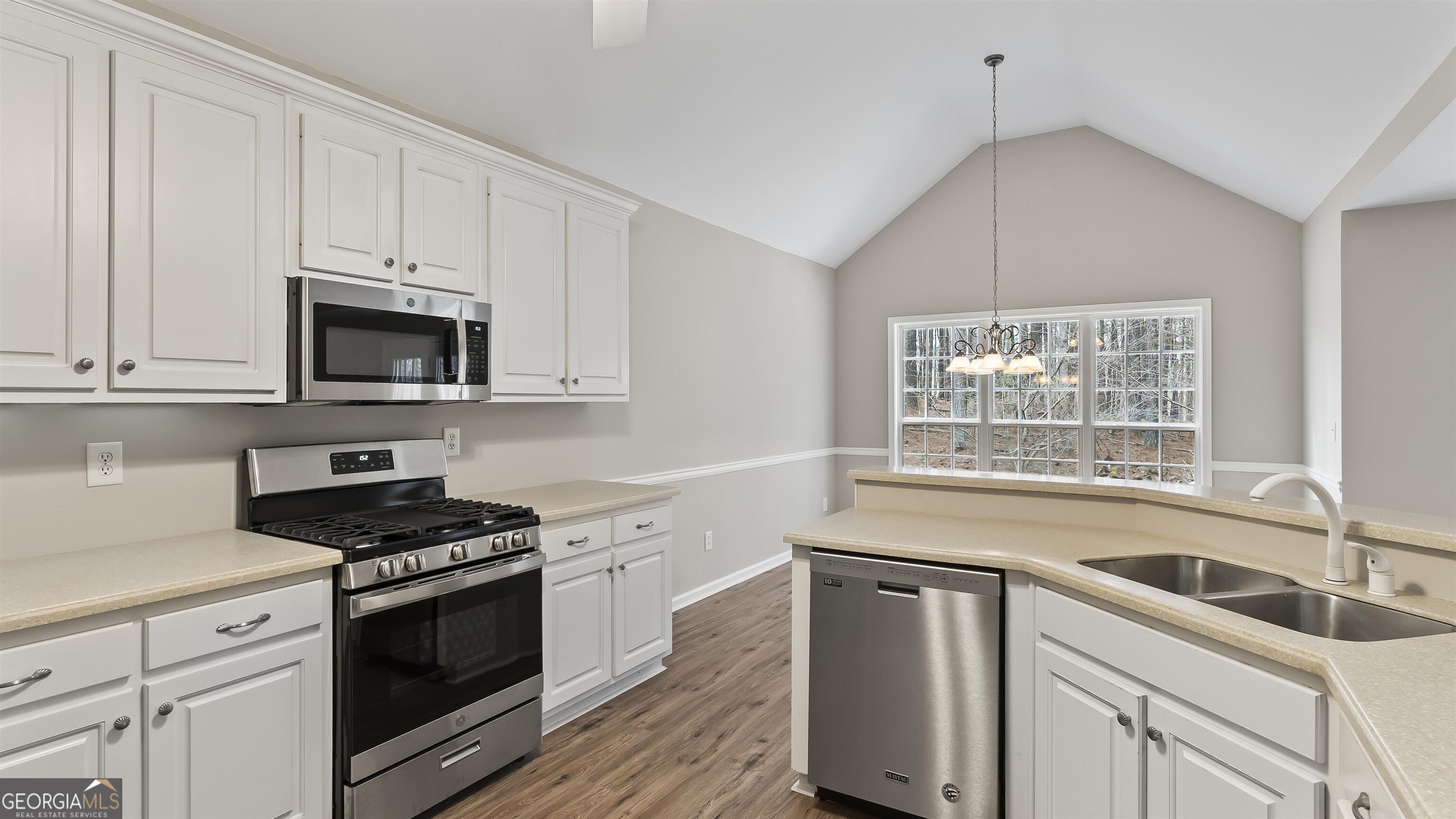 1117 Campbell Road Property Photo 22