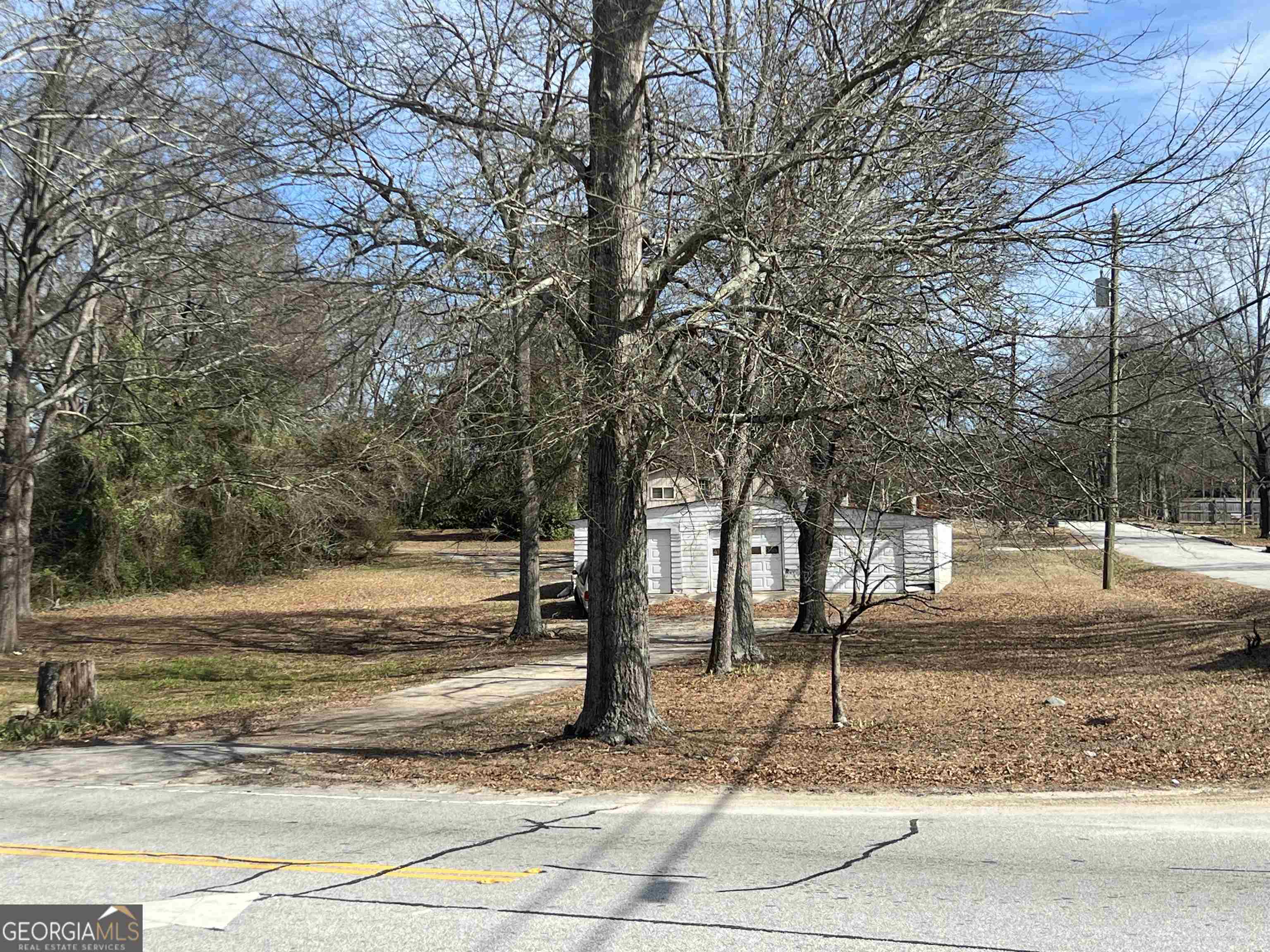 1110 Oakland Avenue Property Photo 1