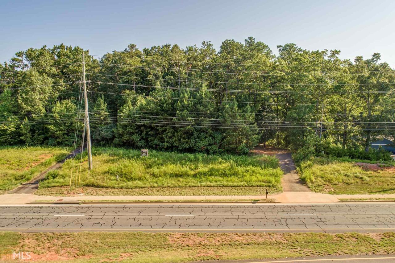 4645 Highway 92 Property Photo 2