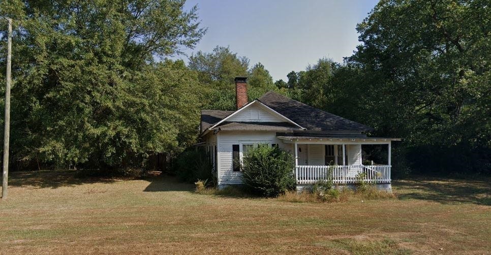 11501 Cumming Highway Property Photo 1