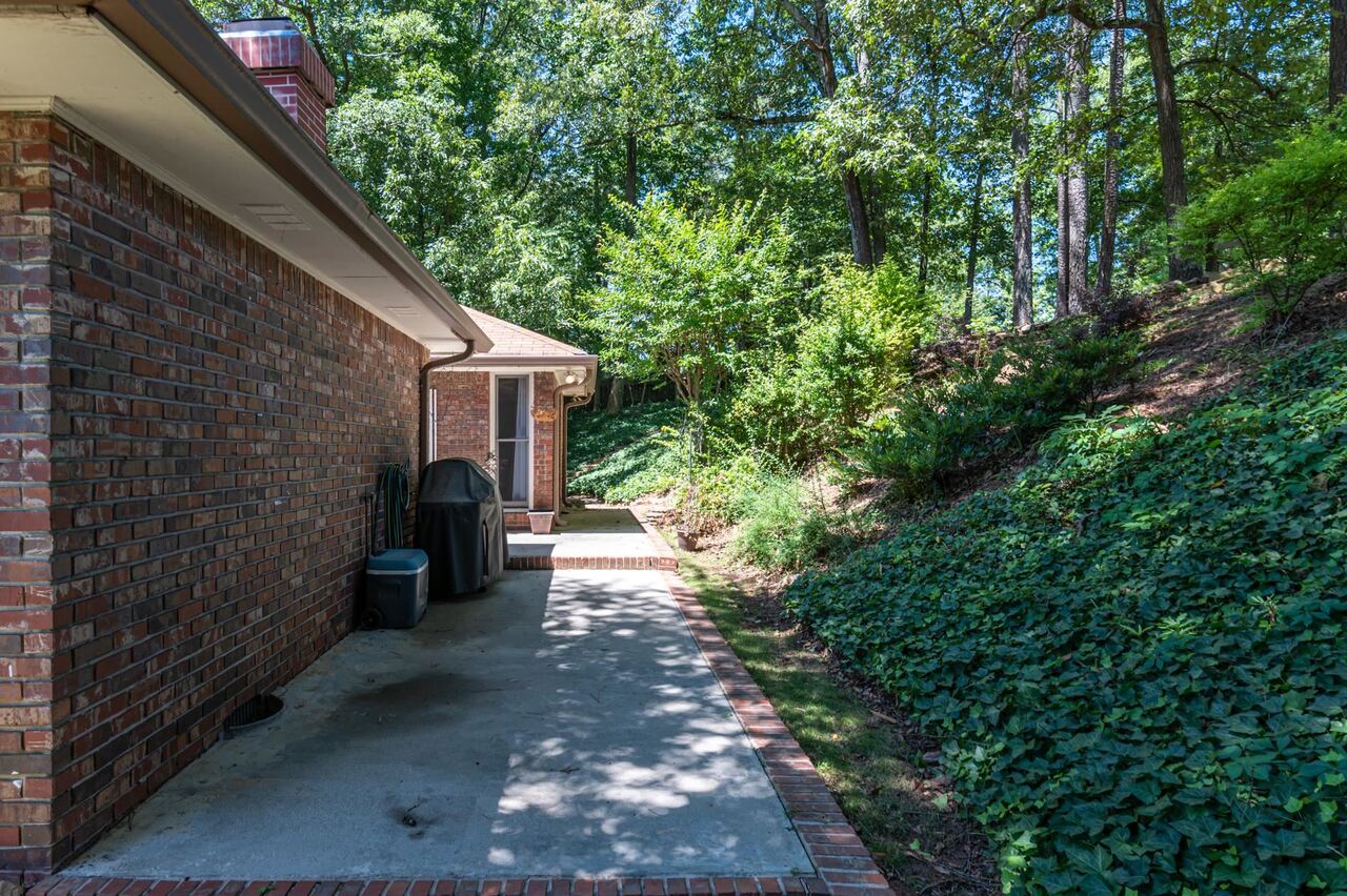 3926 Pineview Drive Se Property Photo 28