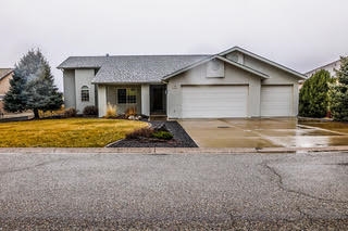 456 Lodgepole Circle Property Photo 1