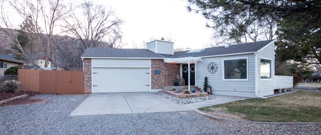 549 Tiara Drive Property Photo 1