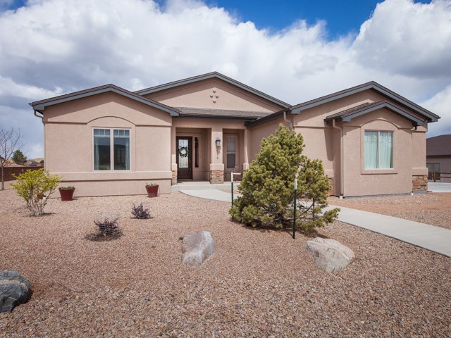 2276 Rock Valley Road Property Photo 1