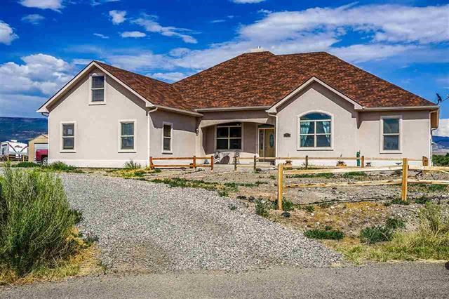 6220 La Paloma Court Property Photo 1