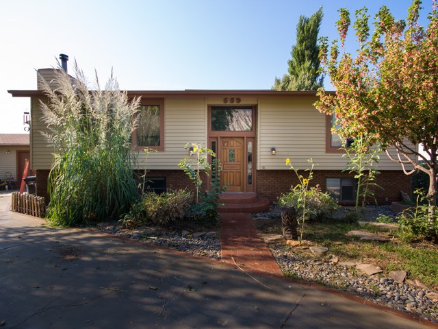 559 Cicero Drive Property Photo 1