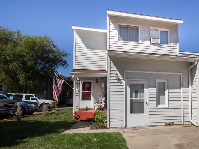 460 Wildrose Lane Property Photo 1