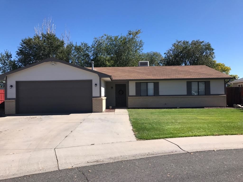 444 Osage Circle Property Photo 1
