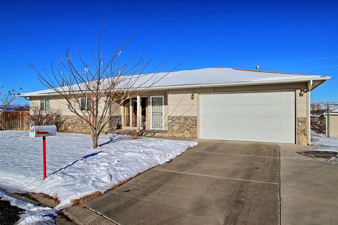 145 Helen Court Property Photo 1