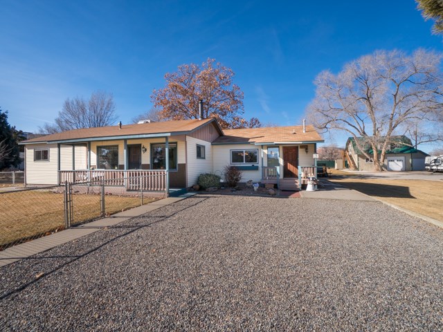 605 Peony Drive Property Photo 1