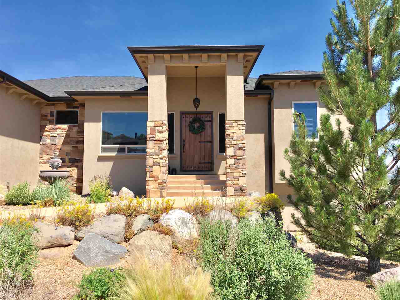 2124 Canyon Wren Court Property Photo 1