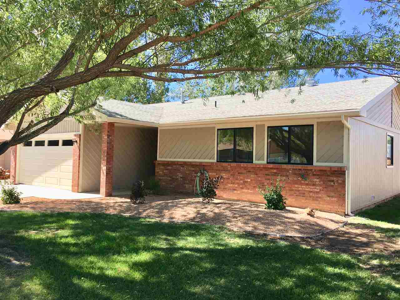 623 Pioneer Road Property Photo 1