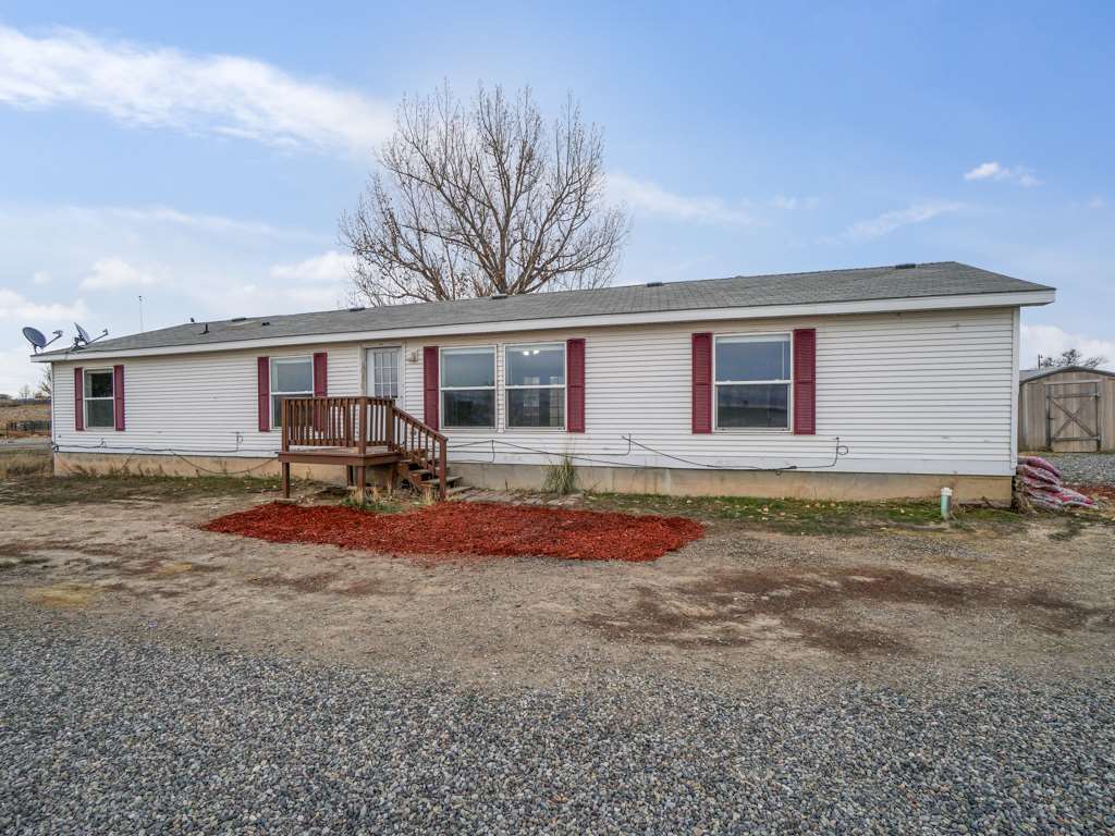 1009 Old Highway 6&50 Property Photo 1