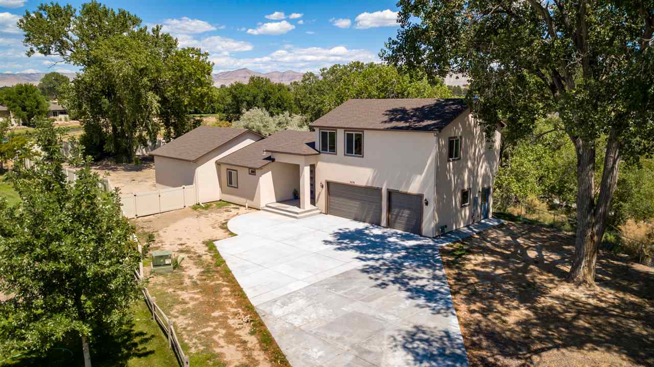 2576 Ranch Court Property Photo 1