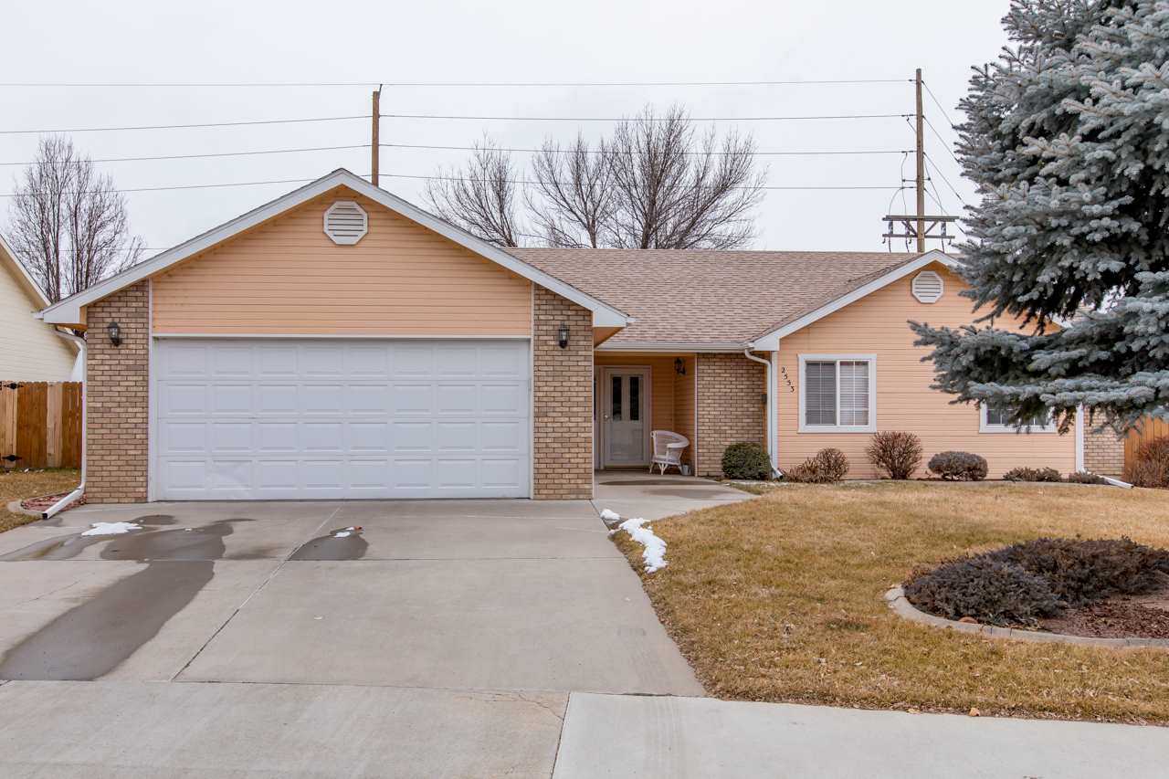 2553 Janece Drive Property Photo 1