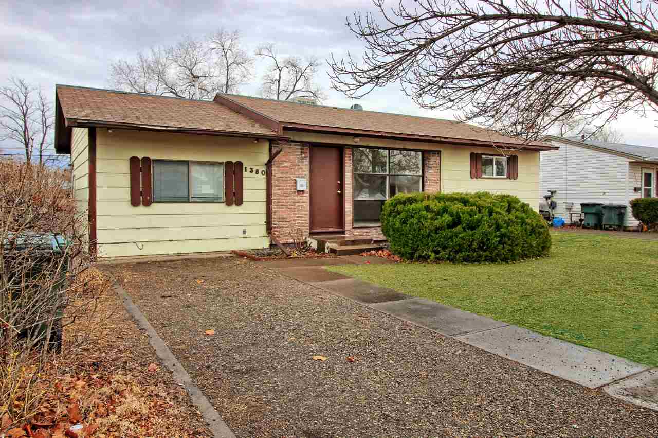 1380 N 17th Street Property Photo 1