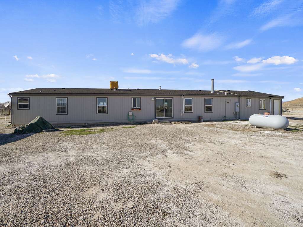 1715 Oasis Drive Property Photo 1