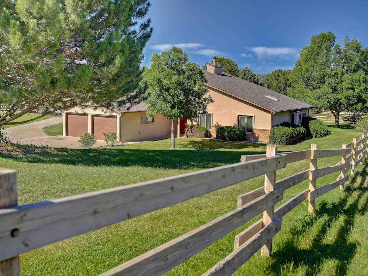 684 Canyon Creek Drive Property Photo 1