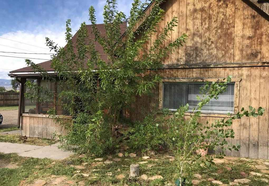3098 D 1/2 Road Property Photo 1