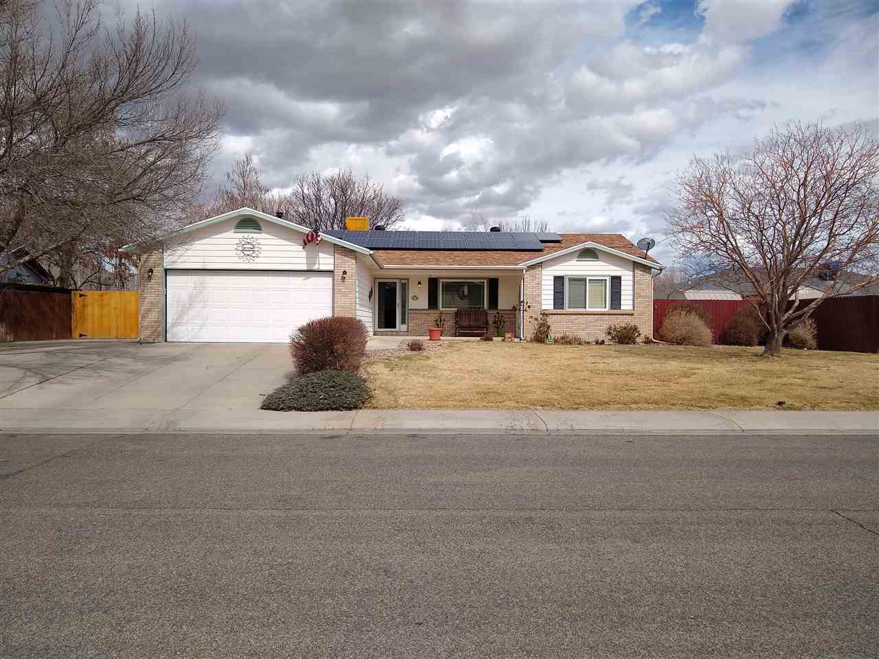 2556 Janece Drive Property Photo 1
