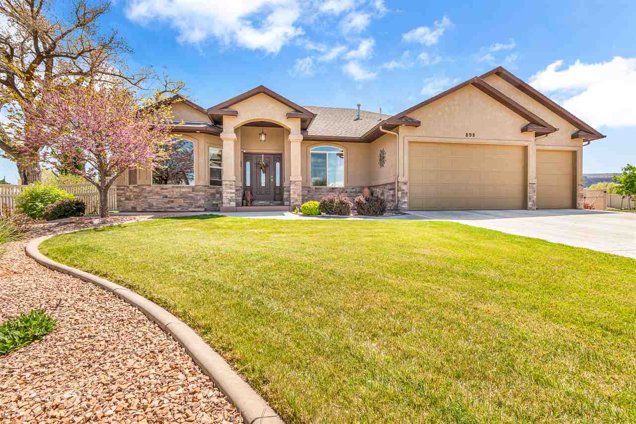 898 San Luis Court Property Photo 1