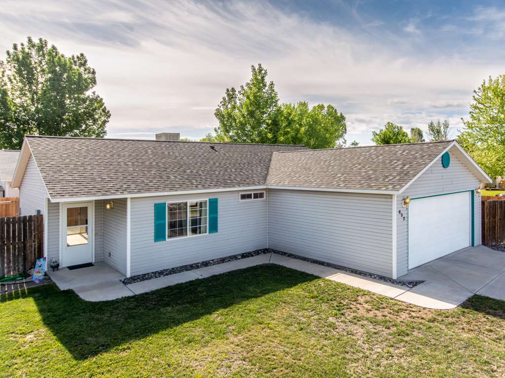 652 Aries Court Property Photo 1